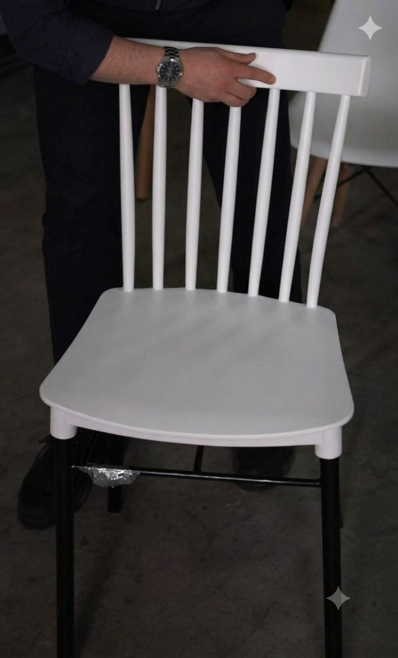 CHAISES